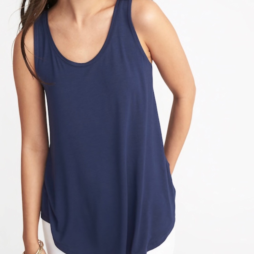Old navy sleeveless blue women’s tank top size Small petite
